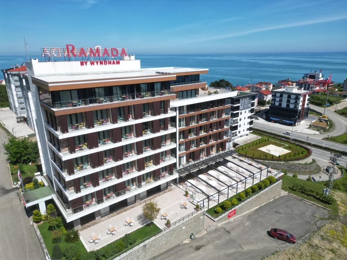 Hotel Ramada By Wyndham Giresun Piraziz Exterior foto